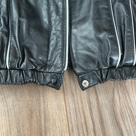 Vintage Jonathan Christopher Black Leather Bomber - Picture 9 of 11